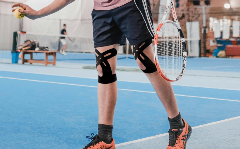 Wstępnie wycięta łata mięśniowa z taśmy kinezjologicznej 